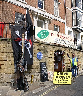 Hastings Old Town Pirate Cave